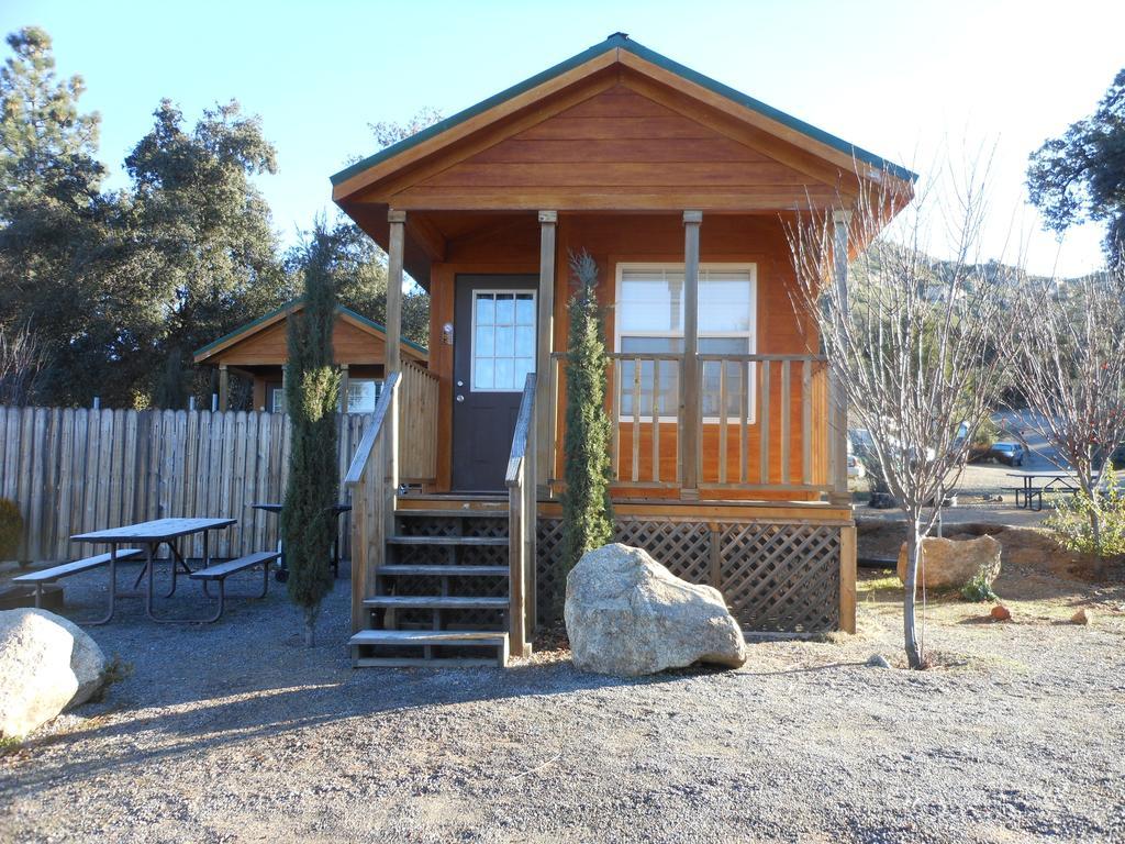 Oakzanita Springs Camping Resort Cabin 1 Descanso Exteriér fotografie